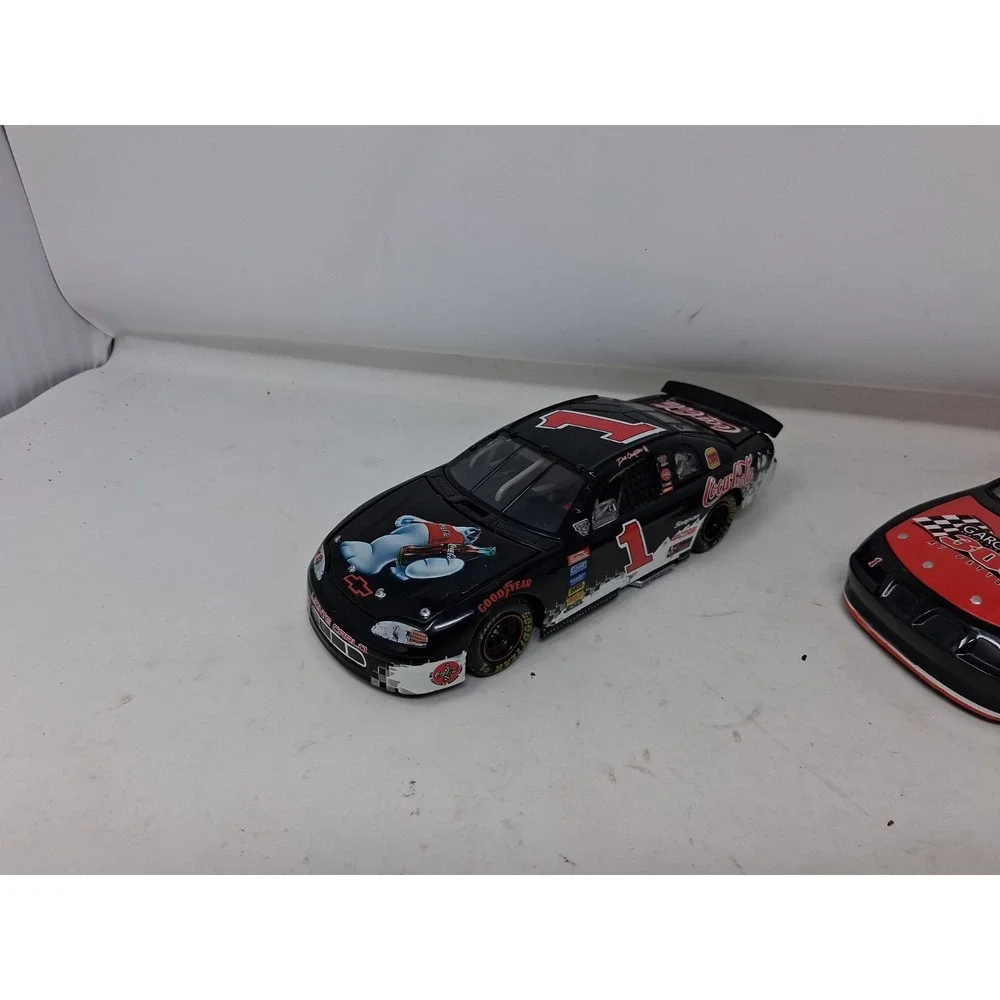 1:24 Action Dale Earnhardt/Coca Cola 1998 Monte Carlo + 1997 Gargoyles Pontiac H